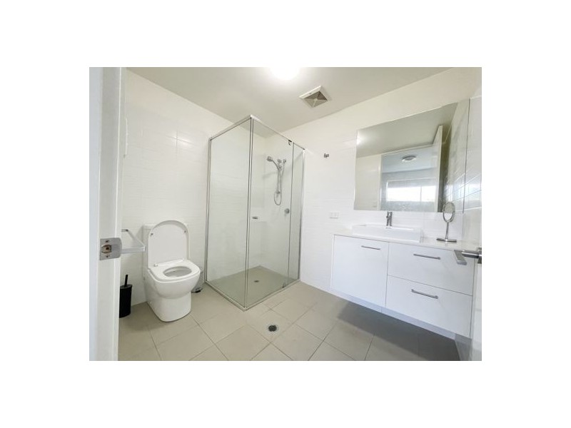 1/104-106 central lane, Gladstone QLD 4680