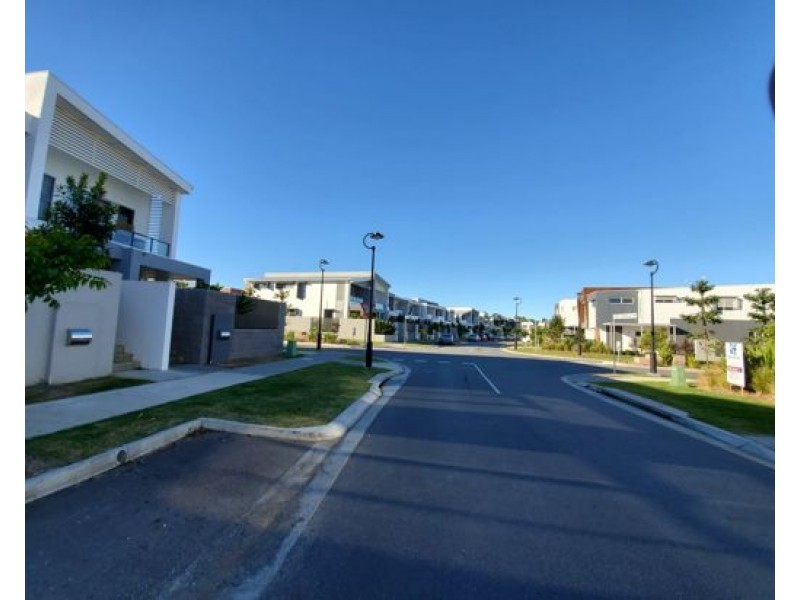 36 Florabella Drive, Robina QLD 4226