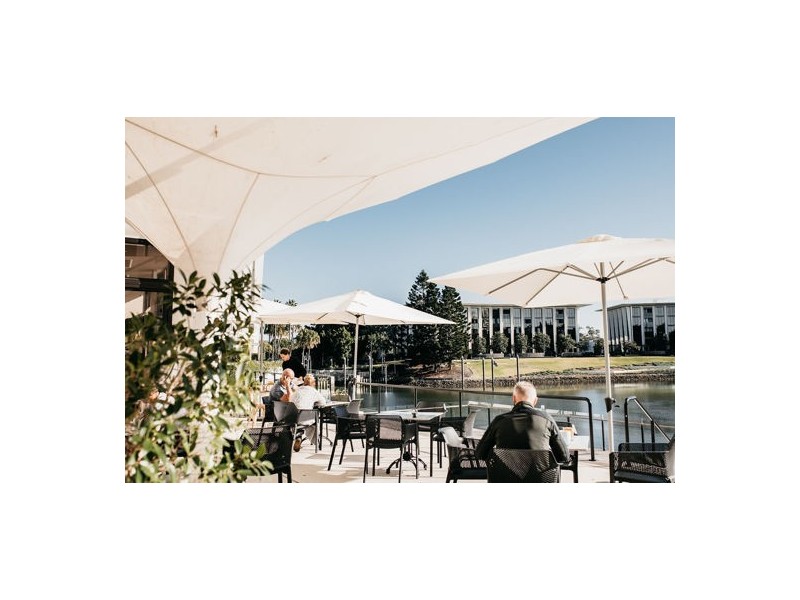 302B/1 The Concourse, Benowa, Qld 4217, Benowa QLD 4217