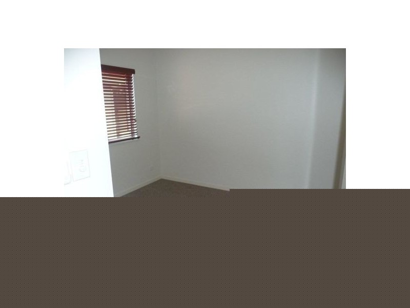 1010 22-26 Clifton Road, Clifton Beach QLD 4879
