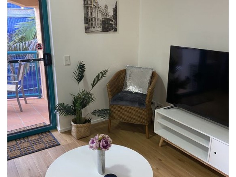 36/11-17 Philip Avenue, Broadbeach, Broadbeach QLD 4218