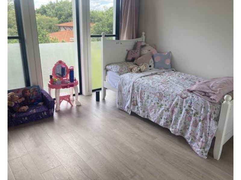 106 North Hill Drive, Robina QLD 4226