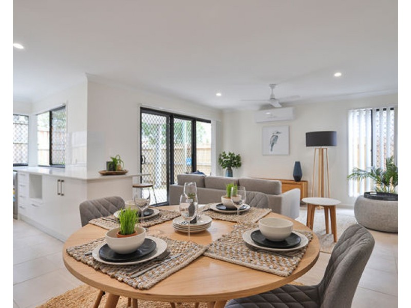 7 Franco Place, Bridgeman Downs QLD 4035