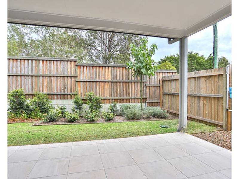 7 Franco Place, Bridgeman Downs QLD 4035
