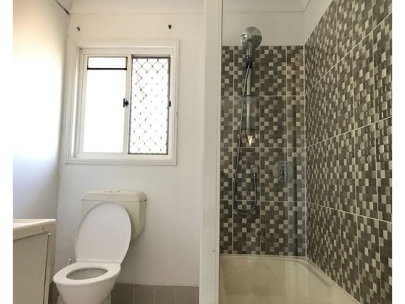 31/14 Kensington Pl, Birkdale QLD 4159