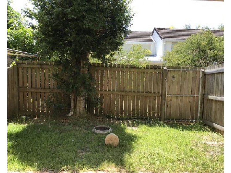 31/14 Kensington Pl, Birkdale QLD 4159