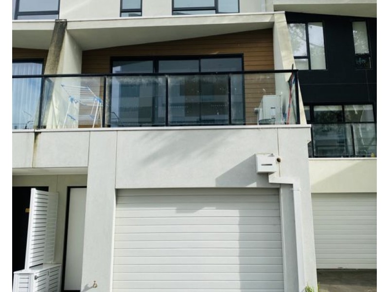 THF4.3/29 Browns Road, Clayton VIC 3168