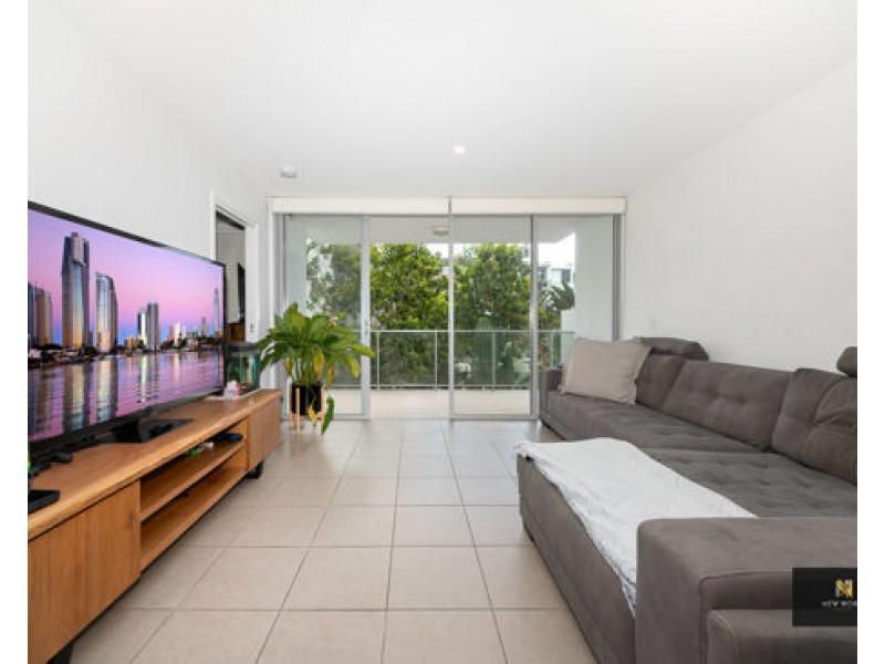 2207/1-7 Waterford Court, Bundall QLD 4217