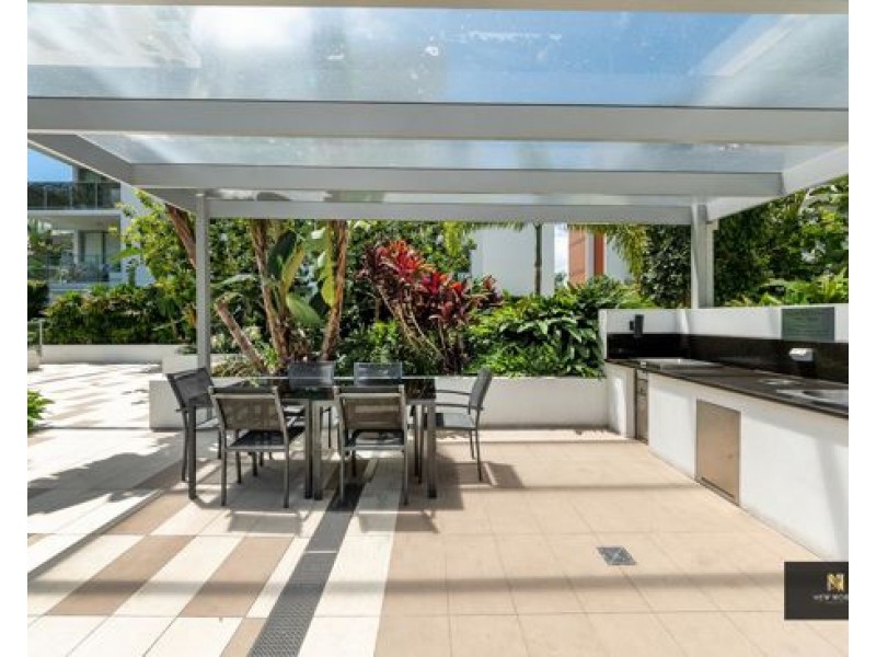 2207/1-7 Waterford Court, Bundall QLD 4217