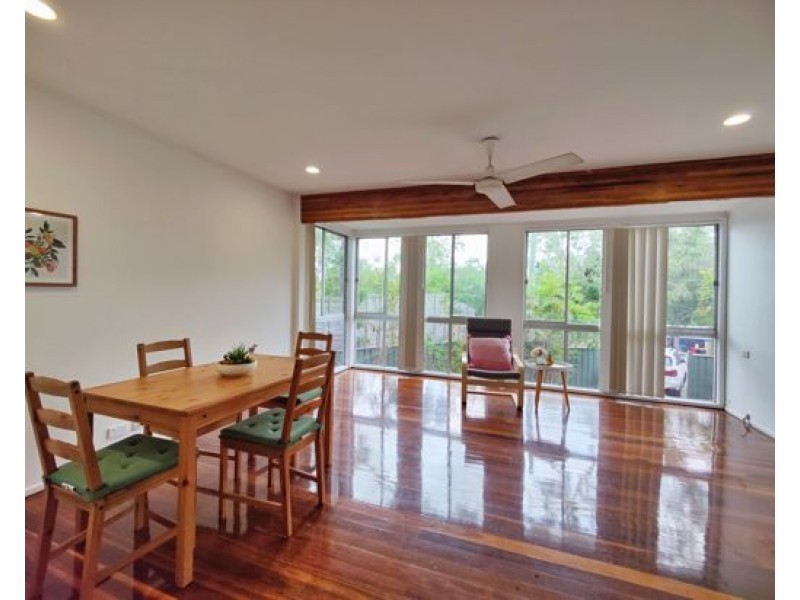 150 Jerrang Street, Indooroopilly QLD 4068