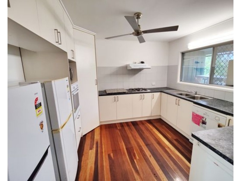 150 Jerrang Street, Indooroopilly QLD 4068