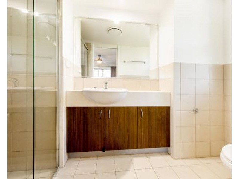 1012/33 Clark St, Biggera Waters QLD 4216