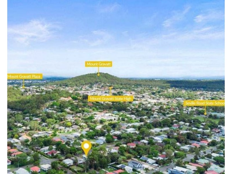 44 Mar St, Holland Park QLD 4121