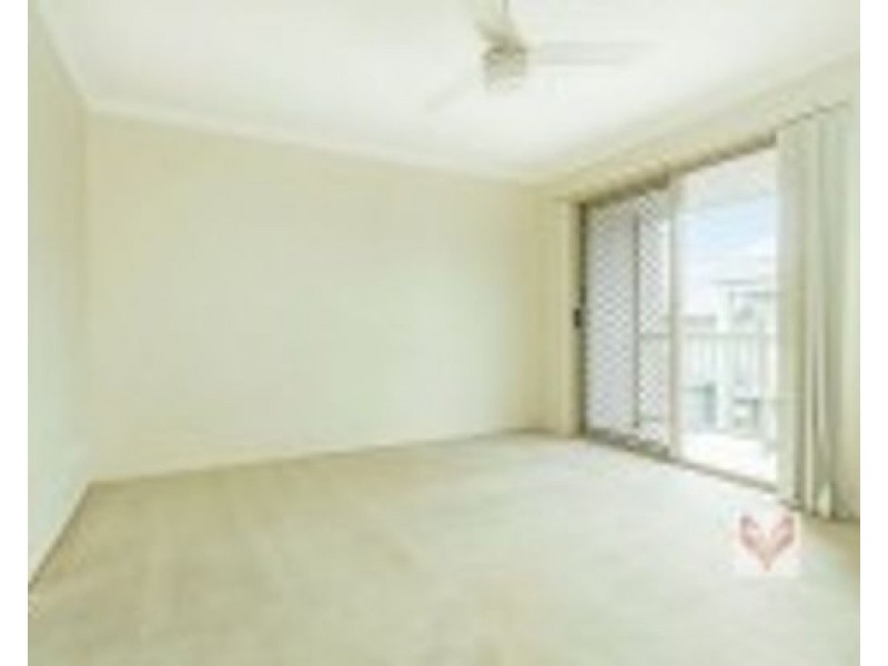 18/18 Mornington Court, Calamvale QLD 4116