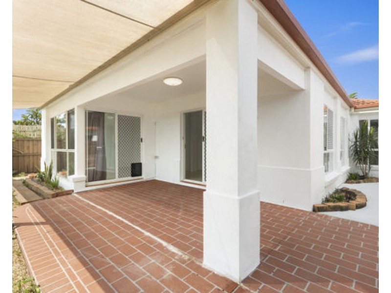 27 Marble Arch Place, Arundel QLD 4214