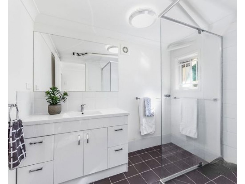 6 Fair Street, Wishart QLD 4122