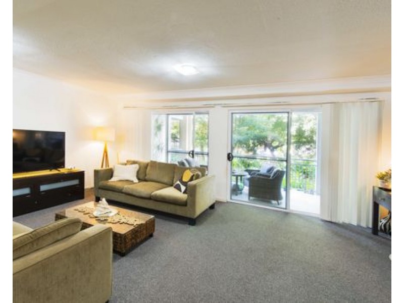 1001/33 Clark St, Biggera Waters QLD 4216