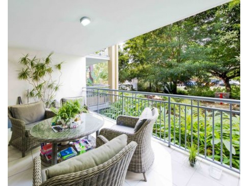 1001/33 Clark St, Biggera Waters QLD 4216