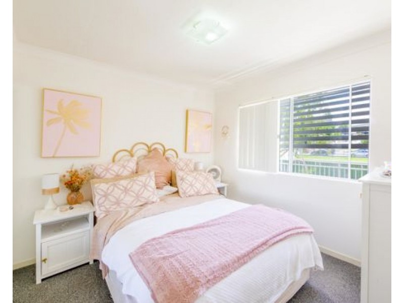 1001/33 Clark St, Biggera Waters QLD 4216
