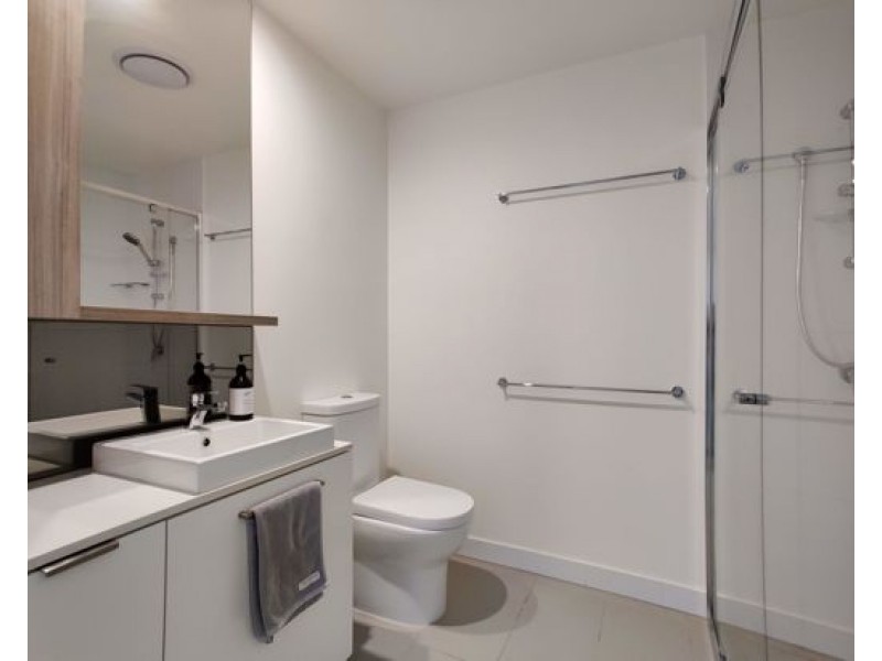 11002/88 Doggett Street, Newstead QLD 4006