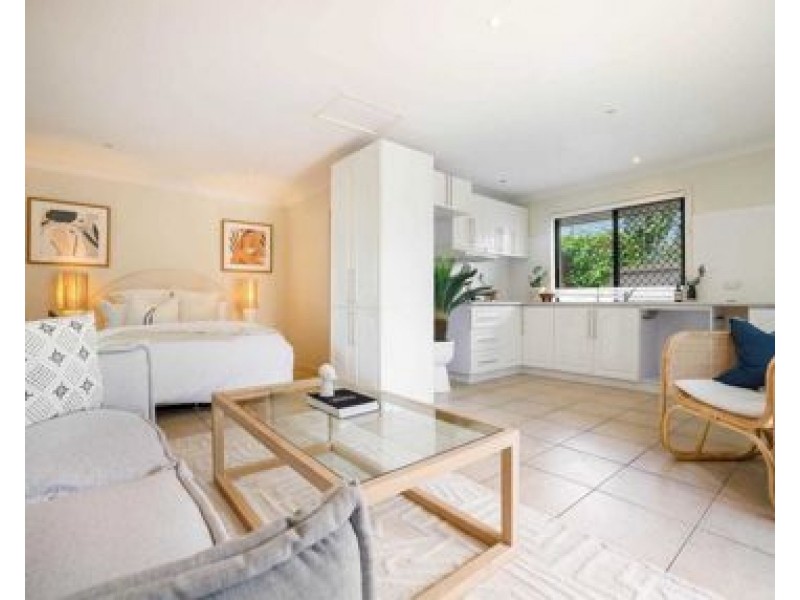 Mermaid Waters QLD 4218