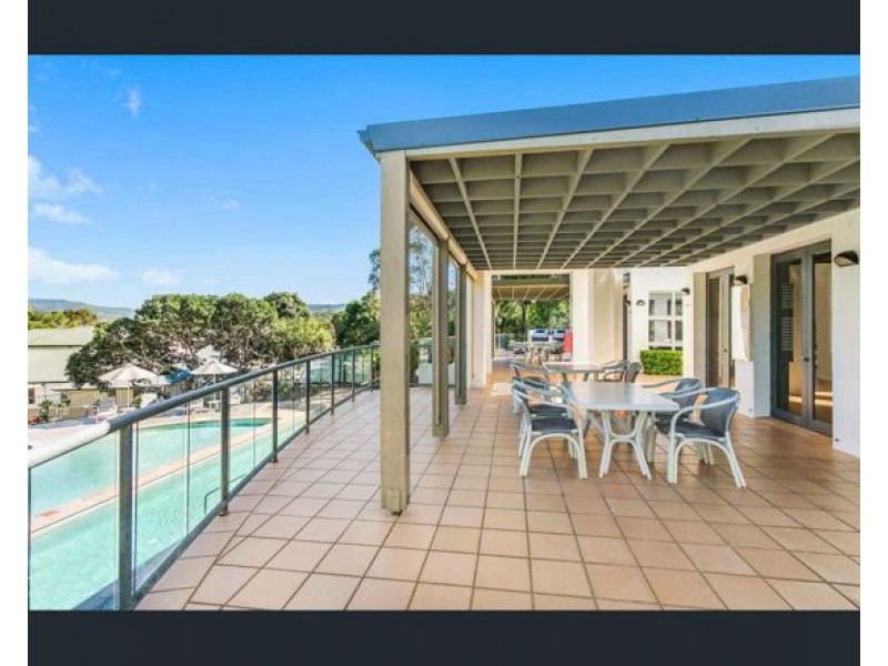 5 East Hill Drive, Robina QLD 4226