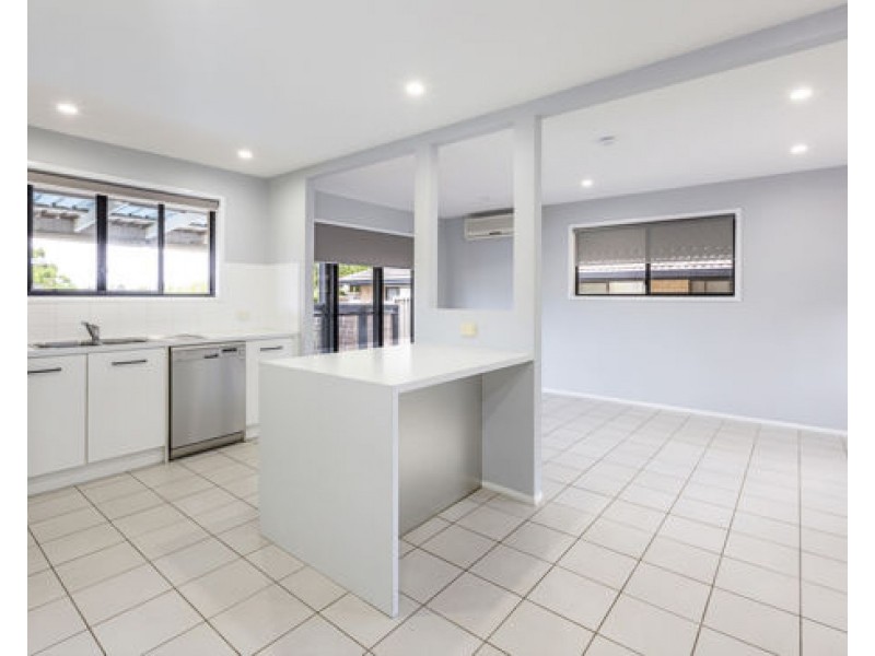 52 Currumburra Road, Ashmore, Ashmore QLD 4214