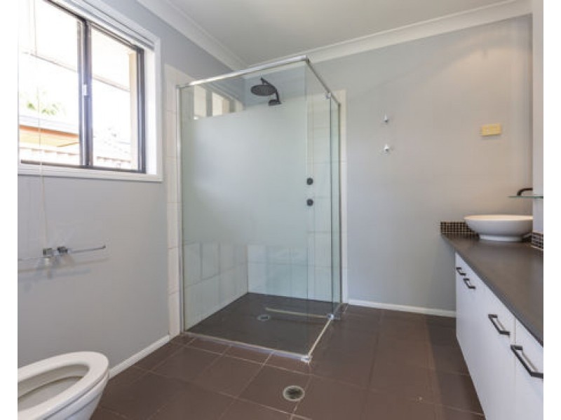 52 Currumburra Road, Ashmore, Ashmore QLD 4214