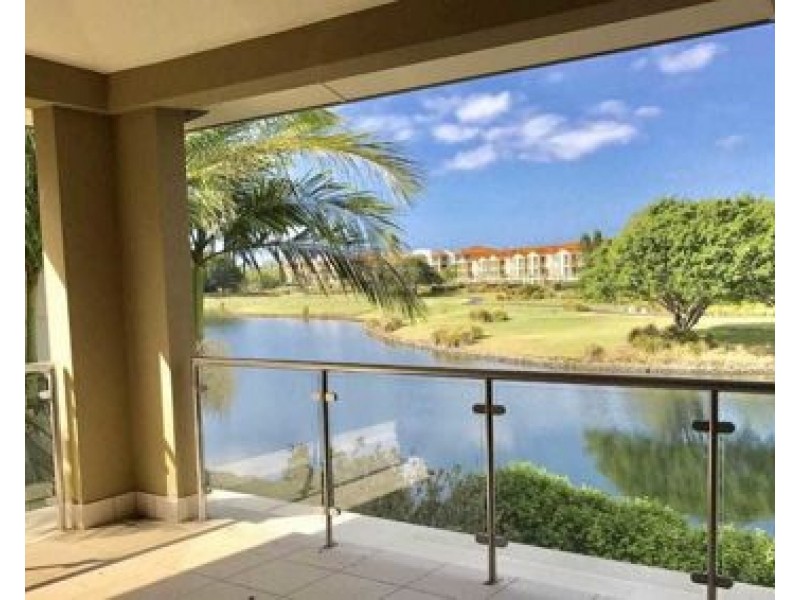 6096 Lugano Drive, Hope Island QLD 4212