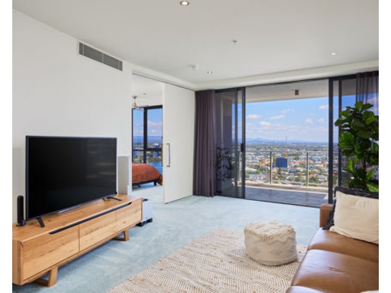 4 Wahroonga Place, Surfers Paradise QLD 4217