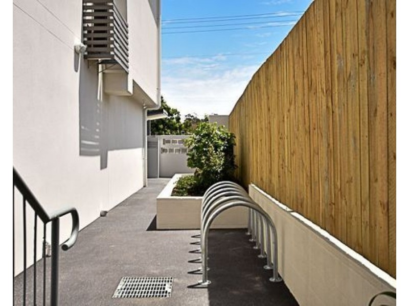 2/75 Springwood road, Springwood QLD 4127