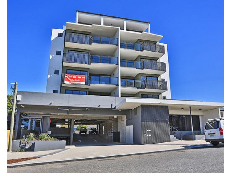 1 17 Hall Street, Chermside QLD 4032