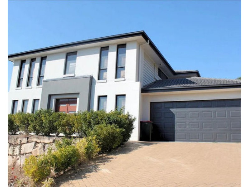 6 Acomis Street, Mackenzie QLD 4156