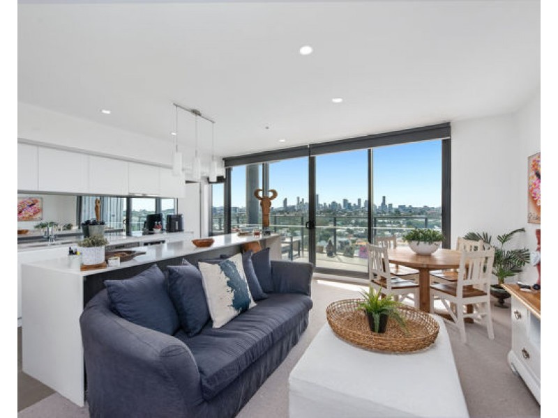 21101/300 Old Cleveland Road, Coorparoo QLD 4151