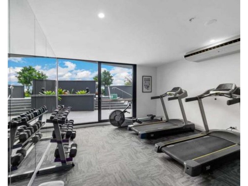 21101/300 Old Cleveland Road, Coorparoo QLD 4151