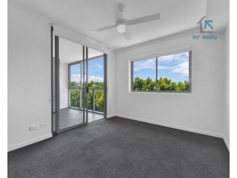 3 / 25-29 Regent Street, Woolloongabba QLD 4102
