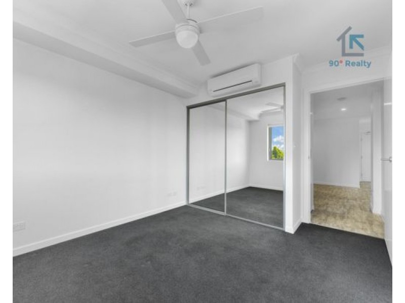 3 / 25-29 Regent Street, Woolloongabba QLD 4102