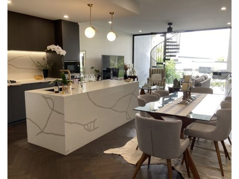 402 / 15 priory st, Indooroopilly QLD 4068