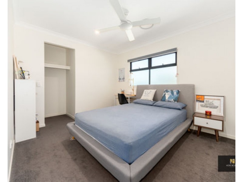 3 Jade Way, Helensvale QLD 4212