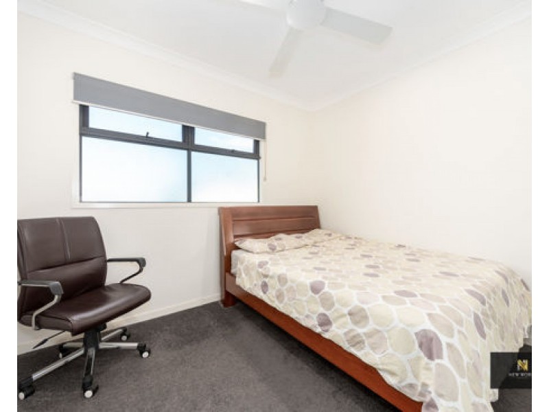 3 Jade Way, Helensvale QLD 4212