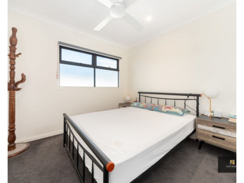 3 Jade Way, Helensvale QLD 4212