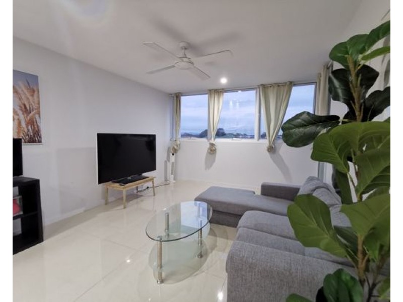 602/26-28 Gray St, Southport QLD 4215