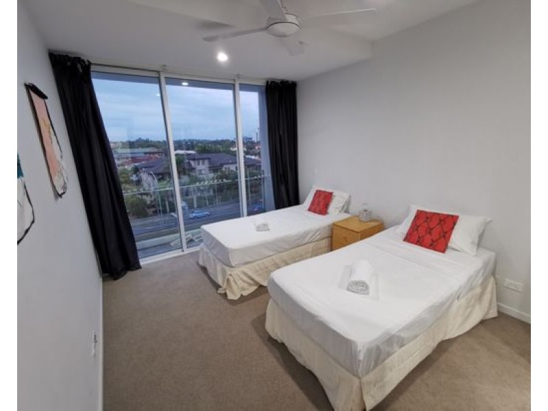 602/26-28 Gray St, Southport QLD 4215