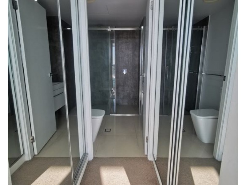 602/26-28 Gray St, Southport QLD 4215