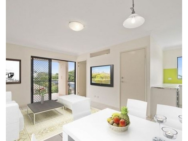 11/14-16 Collins St, Nundah QLD 4012