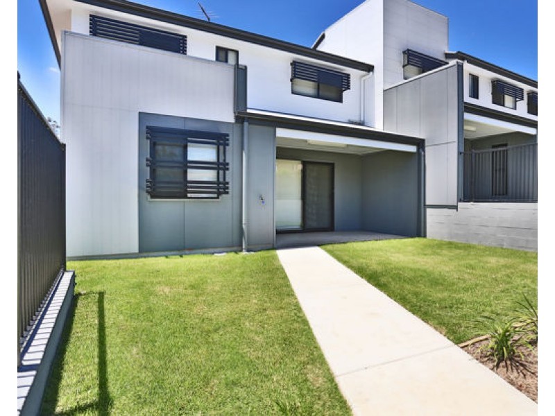 1 Emerald Place, Bridgeman Downs QLD 4035
