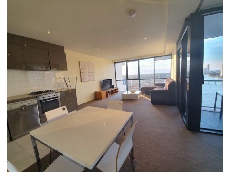 05 4 Wahroonga Place, Surfers Paradise QLD 4217