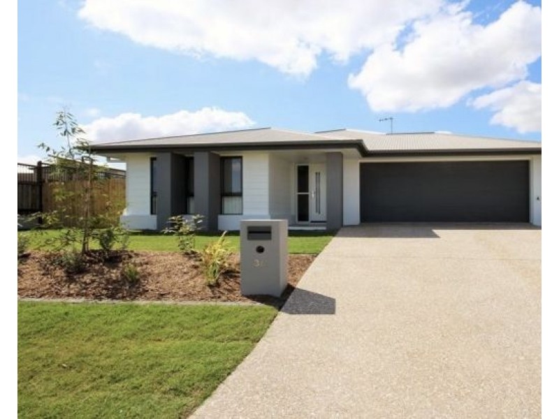 36 Saddleback Ave, Redbank Plains QLD 4301