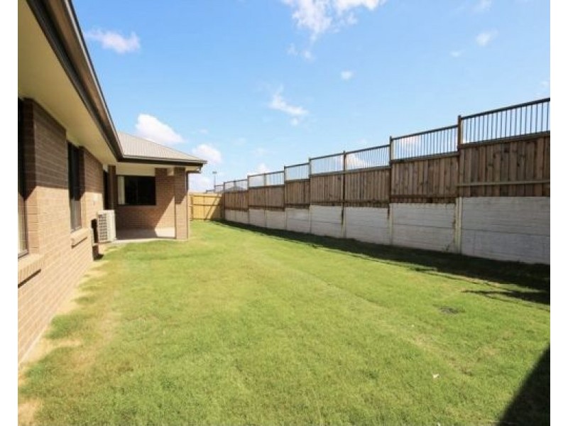 36 Saddleback Ave, Redbank Plains QLD 4301