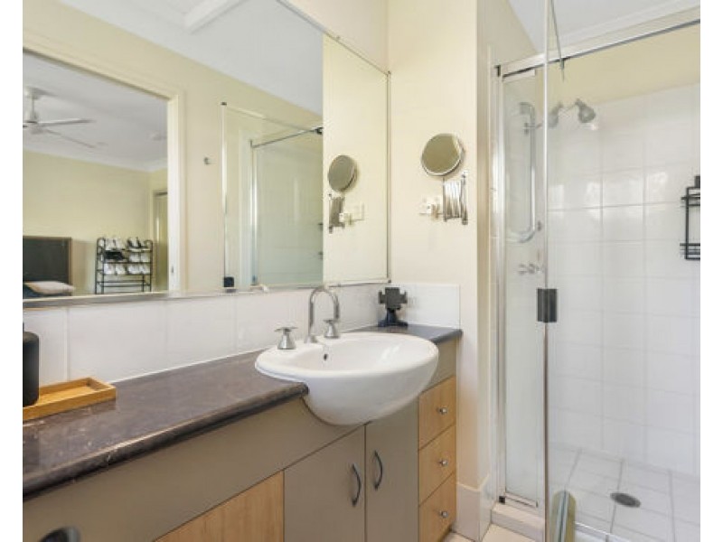 9/12 Geraldton Drive, Varsity Lakes QLD 4227